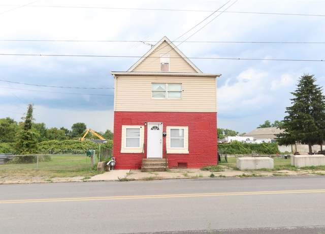 Property at 165 W Wylie Ave, City Of Washington, PA 15301, 5 beds, 2 baths