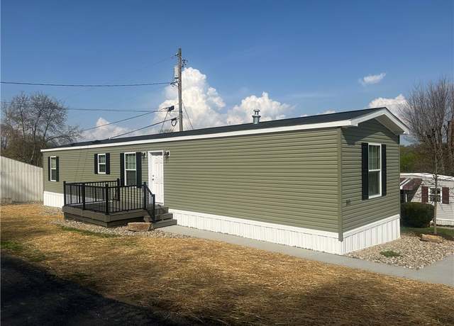 Property at 301 Furer Dr, Buffalo Twp - But, PA 16055, 3 beds, 2 baths