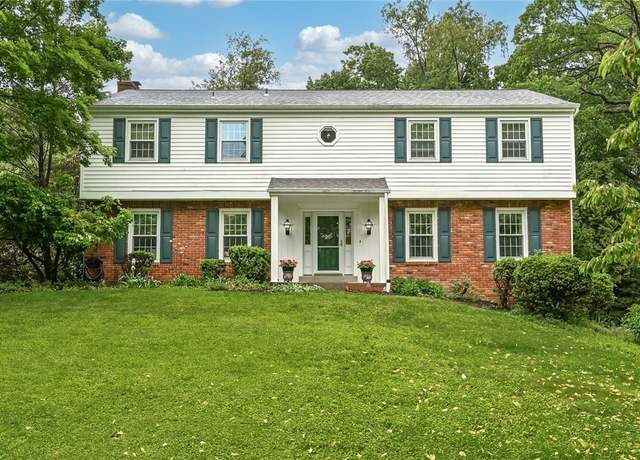 Property at 2195 Ben Franklin Dr, Franklin Park, PA 15237, 5 beds, 4.5 baths