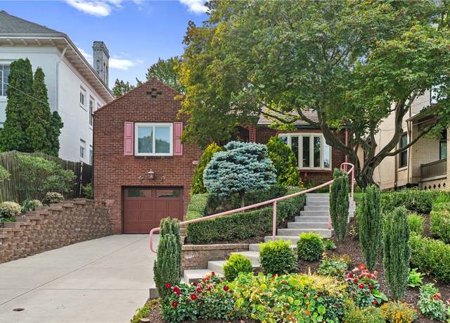 Property at 1296 Denniston, Squirrel Hill, PA 15217, 2 beds, 2.5 baths