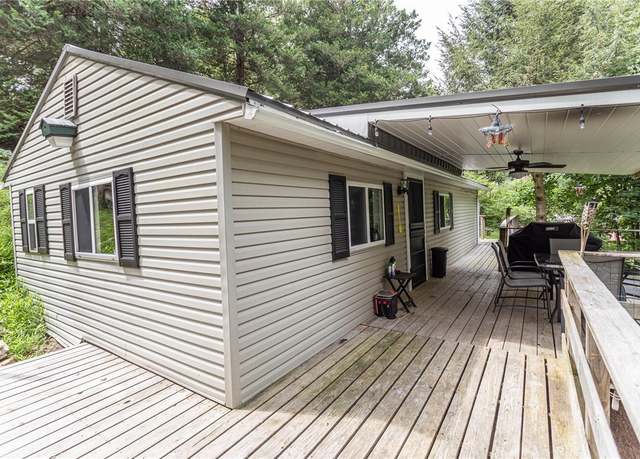 Property at 390 Tub Run Rd, Henry Clay Twp, PA 15424, 2 beds, 1 bath