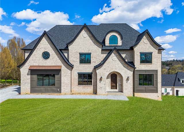 Property at 1651 Hollow Tree Dr, Upper St. Clair, PA 15241, 5 beds, 6.5 baths