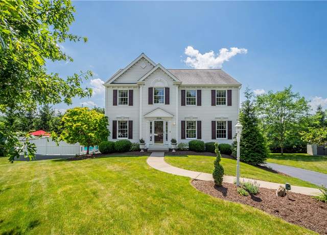 Property at 206 Buckeye Ct, Nottingham, PA 15330, 4 beds, 2.5 baths