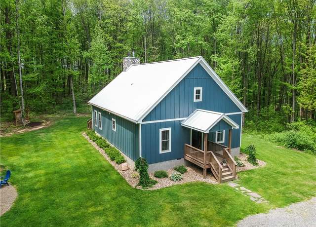 Property at 500 Shady Ln, Slippery Rock Twp - Law, PA 16117, 2 beds, 1 bath
