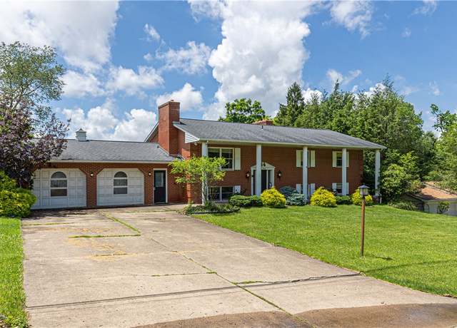 Property at 130 Clare Dr, South Strabane, PA 15301, 3 beds, 2.5 baths