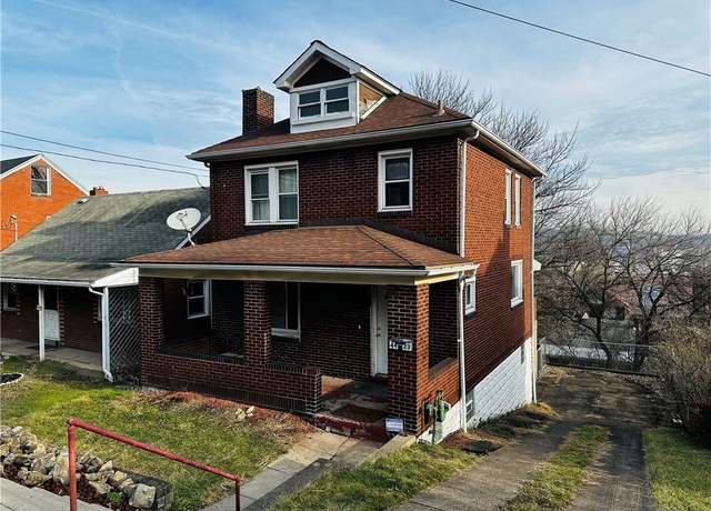 Property at 4423 Outlook Dr, West Mifflin, PA 15122, 3 beds, 1 bath