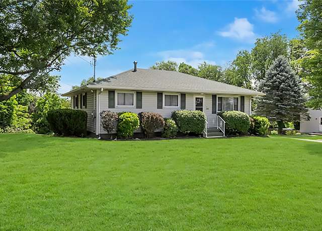 Property at 323 Highview Cir, New Sewickley Twp, PA 15042, 3 beds, 1.5 baths