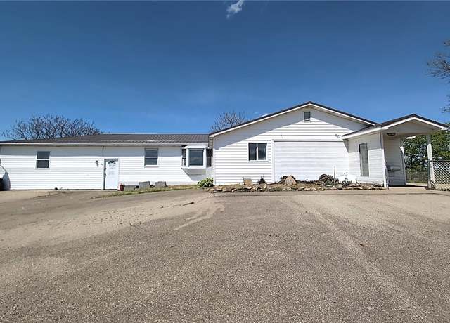 Property at 463 Washington Rd, Waynsbrg/frankln Twp, PA 15370, 4 beds, 3 baths