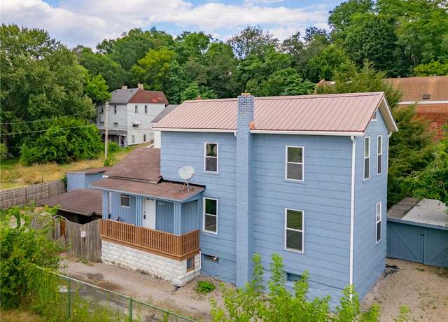 Property at 305 1/2 E Lutton St Rear, New Castle/5th, PA 16101, 3 beds, 1 bath