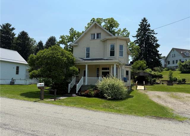 Property at 102 Bayard Ave, Dry Tav/rices Landing, PA 15357, 3 beds, 2 baths