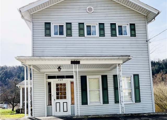 Property at 209 Main St, Emlenton Boro, PA 16373, 4 beds, 2.5 baths
