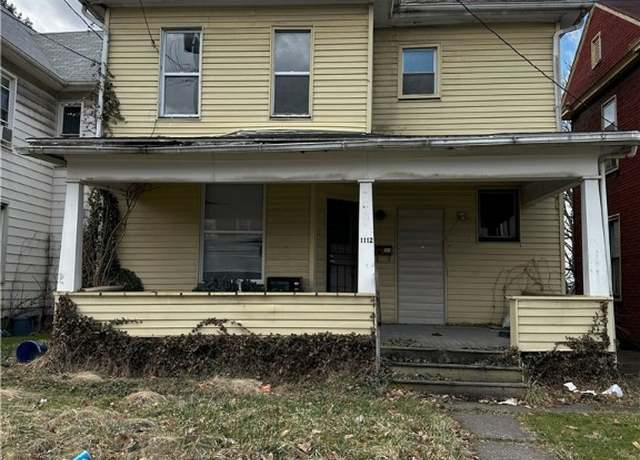 Property at 1112 E Washington St, New Castle/4th, PA 16101, 4 beds, 2 baths