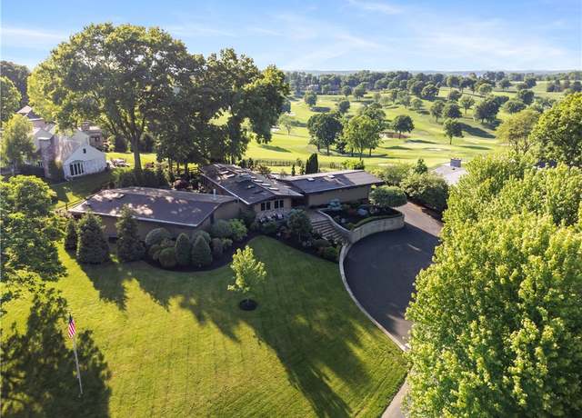Property at 1789 Hastings Mill Rd, Upper St. Clair, PA 15241, 4 beds, 3.5 baths