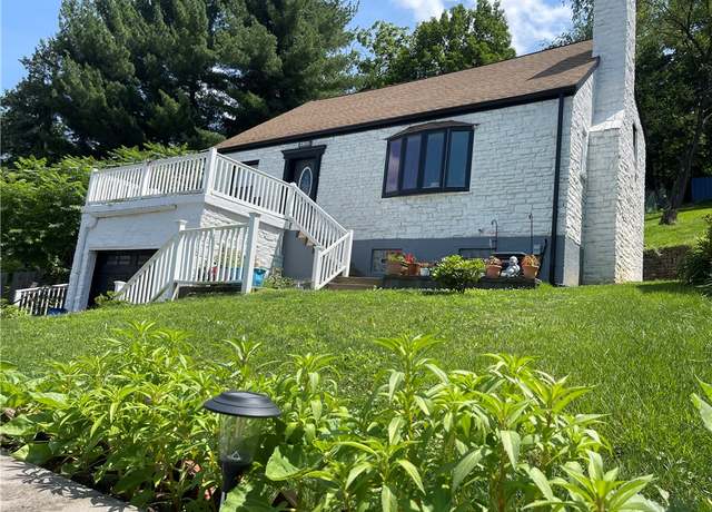 Property at 6139 Brownsville Rd, South Park, PA 15236, 5 beds, 3 baths