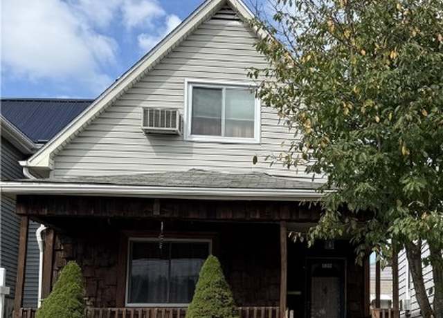 Property at 528 Longfellow St, Vandergrift - Wml, PA 15690, 2 beds, 1.5 baths