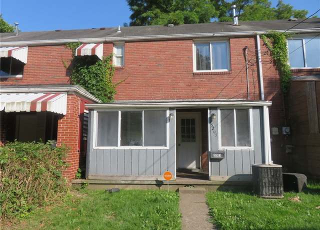 Property at 5203 Wilson Ct, Clairton, PA 15025, 3 beds, 1 bath