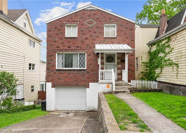 Property at 2351 Saranac Ave, Beechview, PA 15216, 3 beds, 1 bath