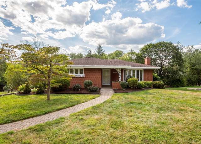 Property at 2426 Orchard Dr, Upper St. Clair, PA 15241, 4 beds, 2.5 baths