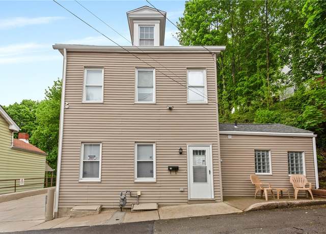Property at 19 Telescope St, South Side, PA 15203, 3 beds, 1.5 baths