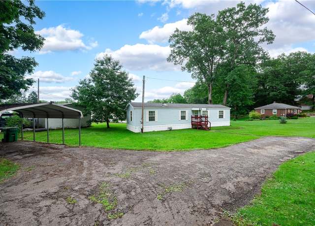 Property at 123 Boyd Dr, Twp Of But Nw, PA 16001, 2 beds, 1 bath