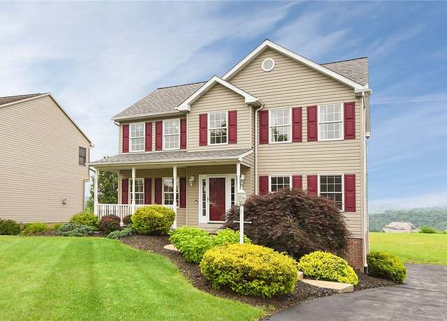 Property at 538 Bluegrass Dr, Canonsburg, PA 15317, 4 beds, 2.5 baths