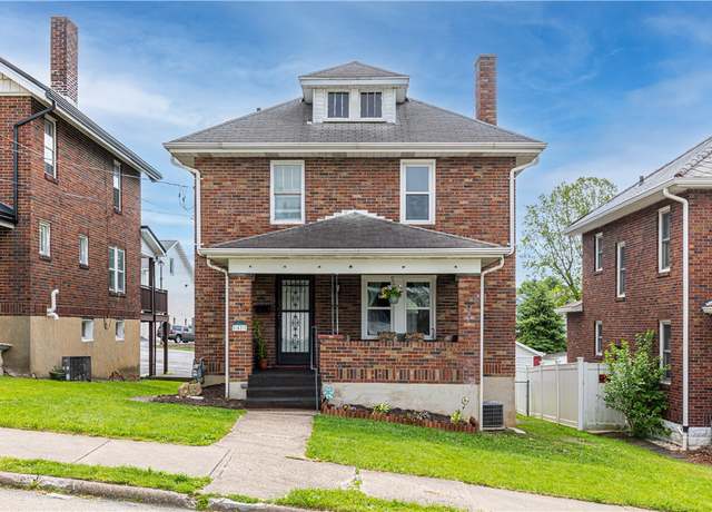 Property at 57 Laurel Ave, City Of Washington, PA 15301, 3 beds, 2.5 baths