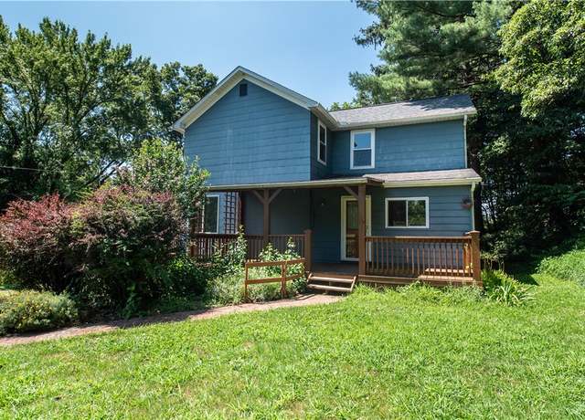 Property at 105 Snyder Ln, Buffalo Twp - But, PA 16055, 3 beds, 1.5 baths