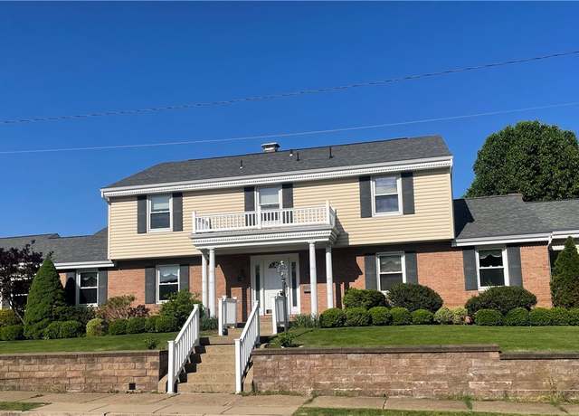 Property at 100 Oak St, Beaver, PA 15009, 4 beds, 3 baths
