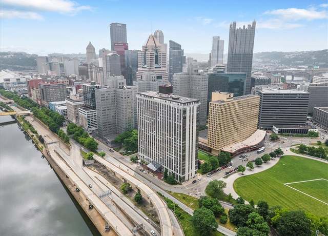 Property at 320 Fort Duquesne Blvd Unit 19O, Downtown Pgh, PA 15222, 1 bed, 1 bath