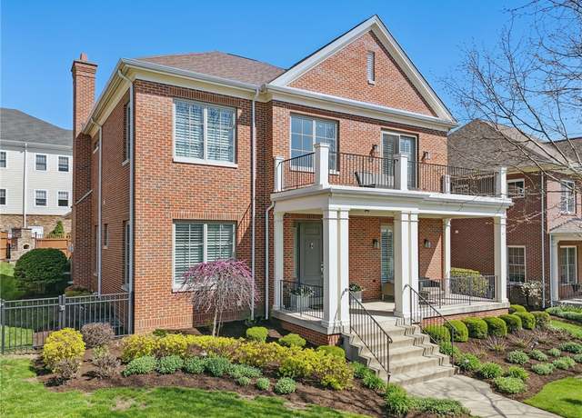 Property at 1637 Parkview, Squirrel Hill, PA 15217, 6 beds, 5.5 baths