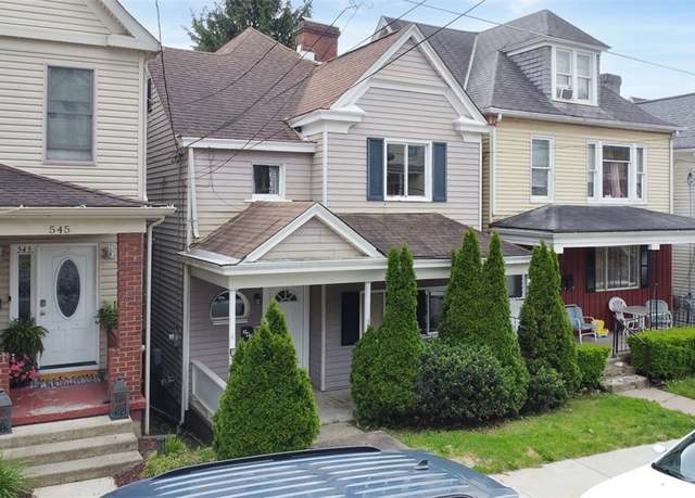 Property at 543 4th St, Pitcairn, PA 15140, 4 beds, 1.5 baths