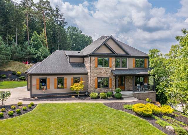 Property at 207 Tamarack Dr, Adams Twp, PA 16046, 5 beds, 4.5 baths