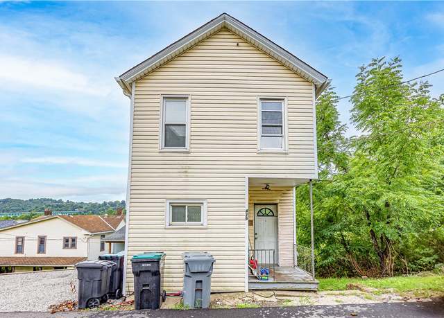 Property at 426 W 7th Ave, Tarentum, PA 15084, 2 beds, 1 bath