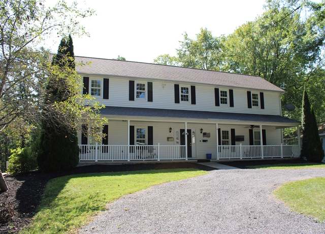 Property at 629 Euclid Ave, Grove City Boro, PA 16127, 4 beds, 3.5 baths