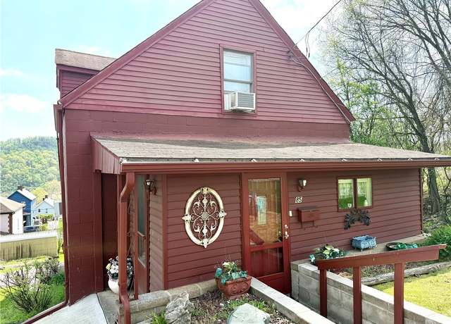 Property at 85 Thompson Avenue Ext, Donora, PA 15033, 2 beds, 1.5 baths