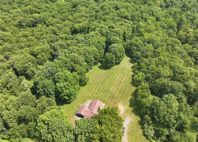 Property at 117 Stoneys Ln, Jackson Twp - But, PA 16063, 2 beds, 2 baths