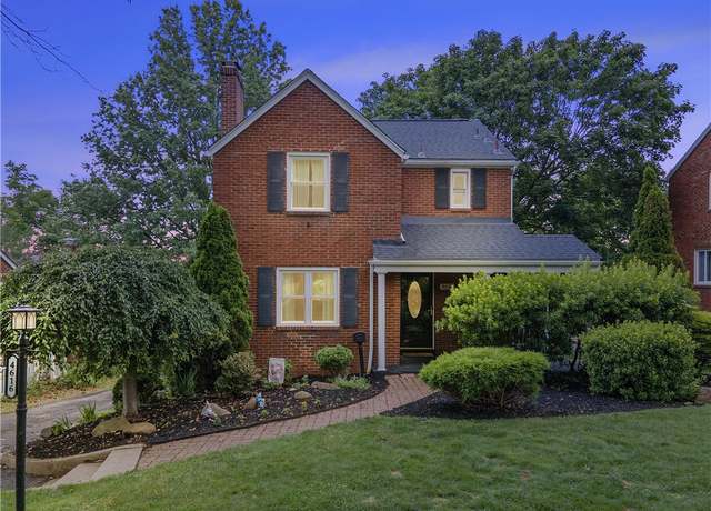Property at 4616 W Barlind Dr, Whitehall, PA 15227, 3 beds, 1.5 baths