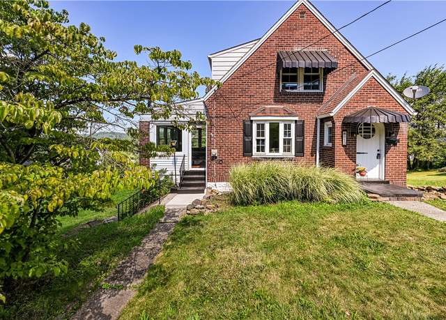 Property at 813 N 2nd Ave, Jeannette, PA 15644, 2 beds, 2 baths