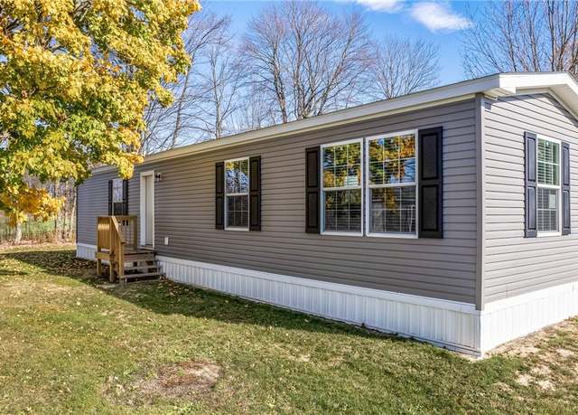 Property at 69 S Summit Rd #108, West Salem Twp, PA 16125, 1 bed, 1 bath