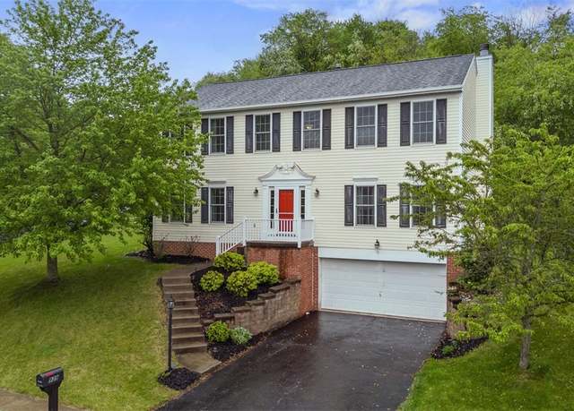 Property at 939 White Water Dr, Adams Twp, PA 16046, 4 beds, 2.5 baths