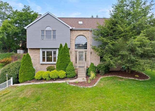 Property at 504 Burkes Dr, Robinson Twp - Nwa, PA 15108, 4 beds, 3 baths