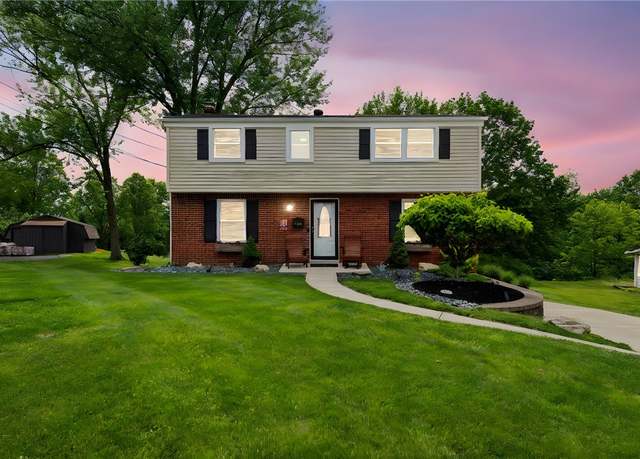 Property at 1369 Foxwood Dr, Monroeville, PA 15146, 3 beds, 2.5 baths