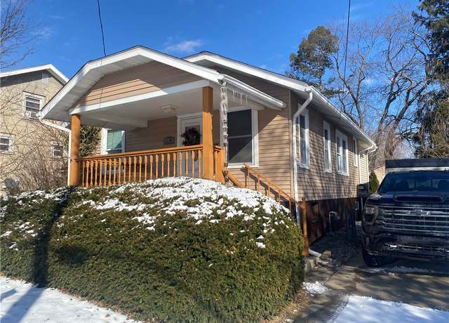 Property at 404 18th Ave, Patterson Twp, PA 15010, 2 beds, 1.5 baths