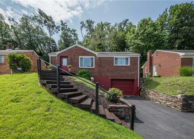 Property at 3917 Middleboro Rd, Castle Shannon, PA 15234, 2 beds, 1.5 baths