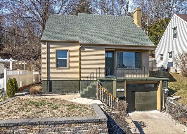 Property at 918 7th St, Beaver, PA 15009, 3 beds, 1.5 baths
