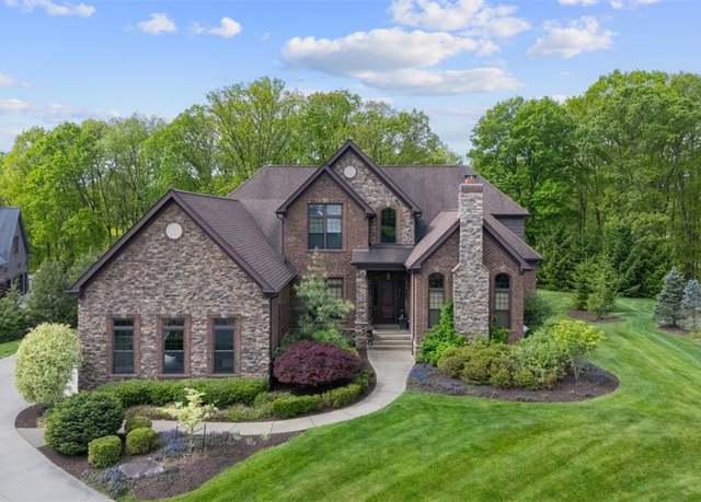 Property at 338 Buckingham Dr, Peters Twp, PA 15367, 6 beds, 5.5 baths