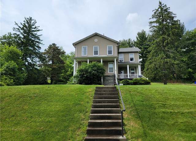 Property at 101 Dempe St, Mcdonald - Nwa, PA 15057, 5 beds, 3 baths