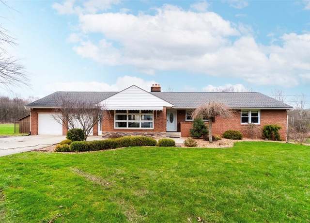 Property at 2375 Rombold Rd, Hermitage, PA 16148, 3 beds, 1.5 baths