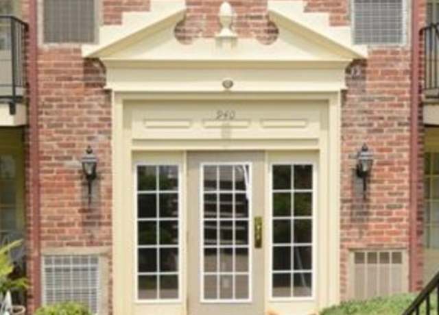 Property at 940 Margarite Dr Unit E, Scott Twp - Sal, PA 15216, 2 beds, 1 bath