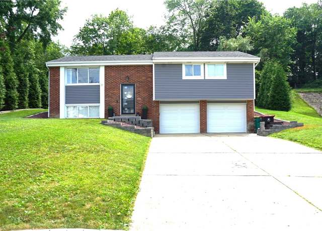 Property at 31 Robin Hill Dr, Robinson Twp - Nwa, PA 15136, 3 beds, 2.5 baths